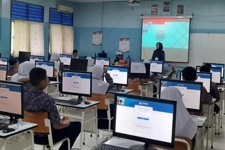 Lab Komputer SMP